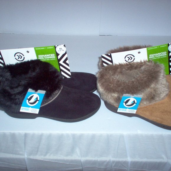 isotoner slippers, Size 9.5-10, (1) pr. left, Blk. - Picture 4 of 5